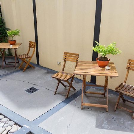 Uriburu 1756 By Ayres Apartments Recoleta Buenos Aires Exterior foto